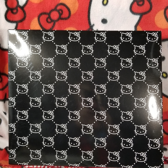 Hello Kitty Mini Backpack Purse Black & White Sanrio New in Box - Picture 4 of 8